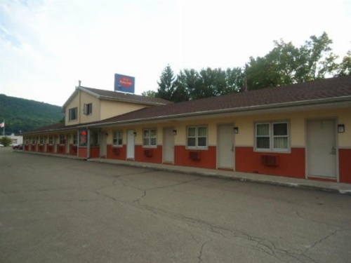 Relax Inn image 1